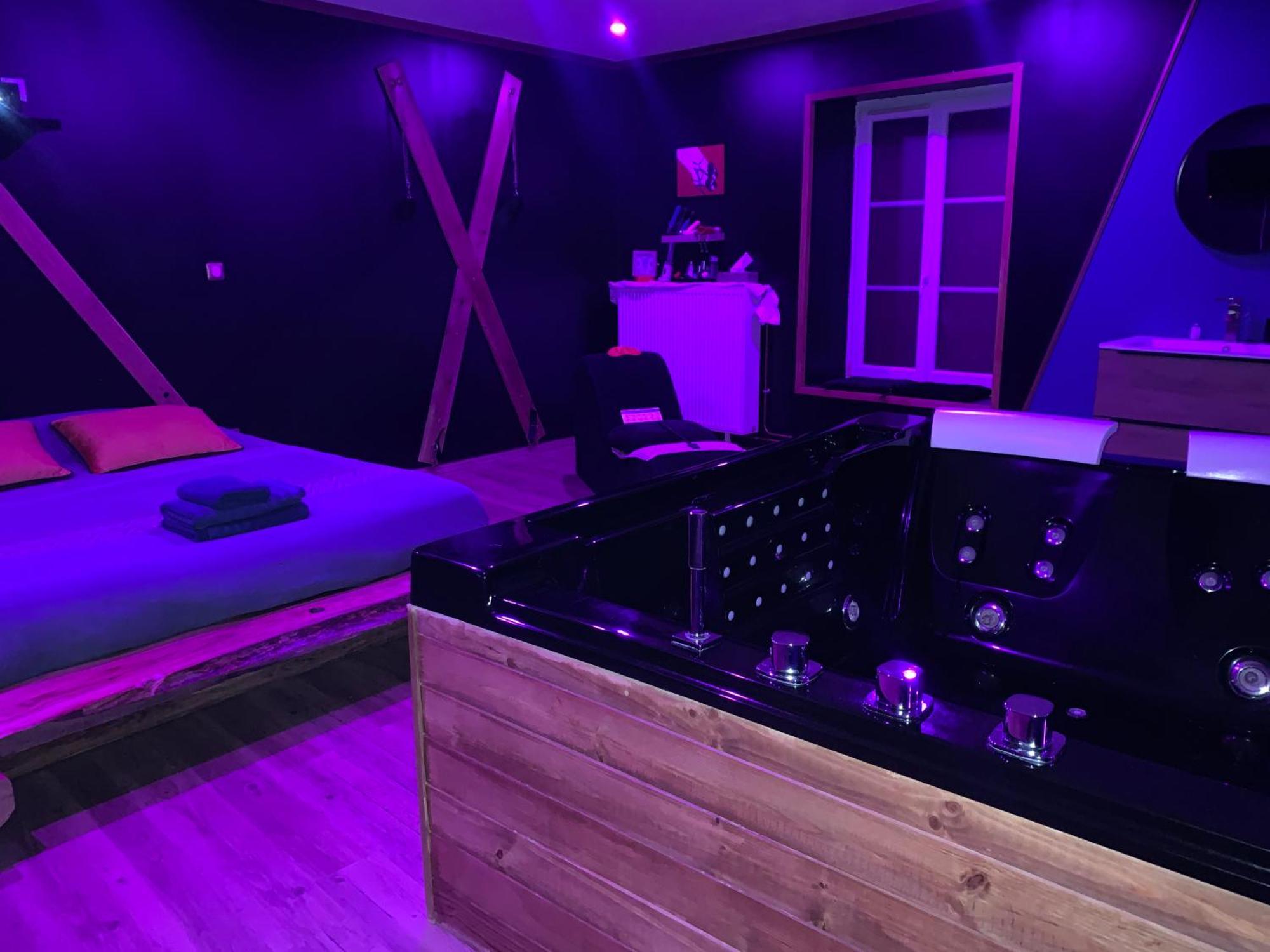 Love-Room L'Eden Du Desir Vecqueville Bagian luar foto